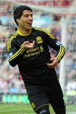 Cedera Tak Serius, Suarez Segera Pulih