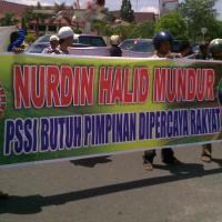 Masyarakat Riau Tolak Kongres & Minta NH Mundur
