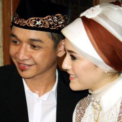 Pasha Siraman Bareng Calon Istri Baru