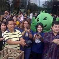 150 Burung Dilepas dalam Kampanye Go Green