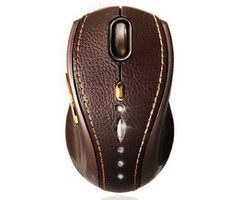 Mouse Berhias Kristal dan Emas