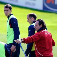 Azzurri Diminta Tetap Serius