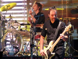 Muse Akan Membawakan Origin of Symmetry Secara Penuh