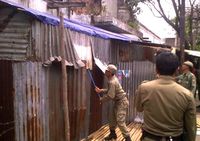 Bangunan Liar di Jalan Ibrahim Adjie Ditertibkan