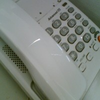 Telepon Kabel Telkom Makin Ditinggal Masyarakat