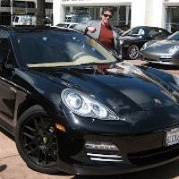 Sylvester Stallone Jual Mobil Mewah