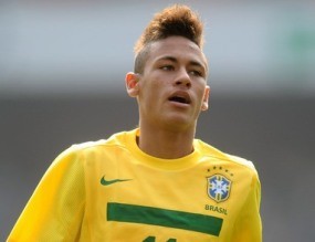 Neymar Dilempar Pisang oleh Seorang Remaja Jerman