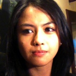 Ditanya Putus dengan Ringgo, Revalina Kabur