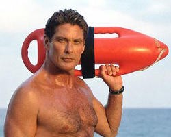 David Hasselhoff Menyesal Tak Pernah Setubuhi Pamela Anderson