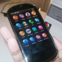 Semester II Lenovo Bermain di Pasar Android