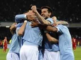 Napoli Berharap Inter Menangi Derby