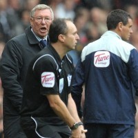 Fergie Minta MU Tak Paranoid Soal Wasit