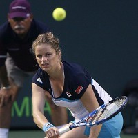 Clijsters Gagal Pertahankan Gelar