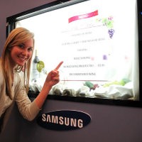 Samsung Mulai Produksi Massal LCD Transparan  