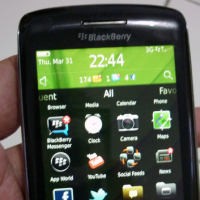 BlackBerry Touch Lanjutkan Generasi Storm?