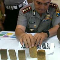 Paranomal Gadungan Perdayai Korbannya dengan Emas Batangan Palsu