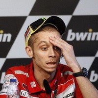 Bahu & Motor Jadi Masalah Rossi 