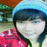 Di Tahanan Icha Rajin Salat Pakai Sarung