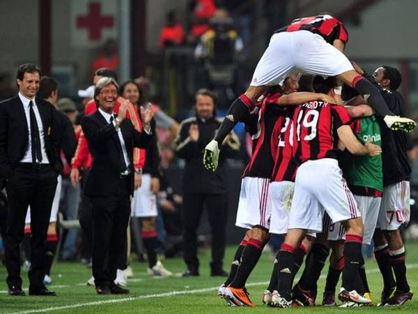 Derby Milan Milik Rossoneri  