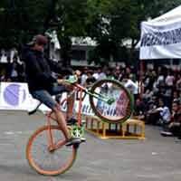 Jumlah Peserta Kontes Sepeda Fixie di Surabaya Kalah dengan Bandung