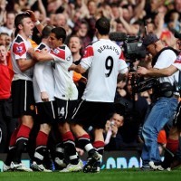 Ngamuk di Depan Kamera TV, Rooney Minta Maaf