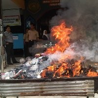Petugas Rutan Samarinda Bakar 230 Ponsel Sitaan dari Napi