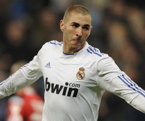Benzema Out, Ronaldo Meragukan