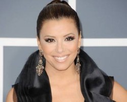 Racikan Alami Pencerah Wajah ala Eva Longoria