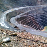 Divestasi Newmont Nyempil Saat Pembahasan RUU Mata Uang di DPR