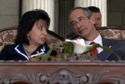 Perceraian Presiden Guatemala agar First Lady Bisa Nyapres Dihalangi