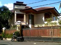 Menengok Rumah Suami Malinda