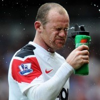 Didakwa FA, Rooney Terancam Absen di Dua Laga