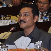 Mendagri Pastikan APBD untuk Klub Distop di 2012