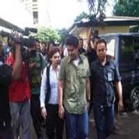 Usai Dijenguk Anak, Malinda Dee Semakin Pede