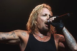 Vince Neil Kembali Menghadapi Tuduhan Kriminal