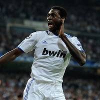 Ade Gemar Memangsa Spurs