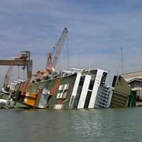 Kapal PT Pelni Terguling karena Kesalahan Teknis Penyeimbangan