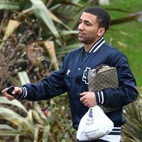 Redknapp Angkat Bicara Soal Lennon