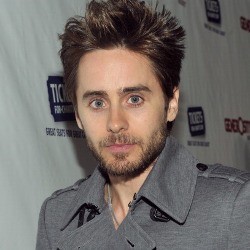 Jared Leto Nyamar Jadi Kurt Cobain di YouTube