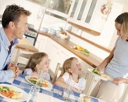 Survei: Keluarga dengan 2 Anak Perempuan Paling Bahagia