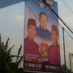 Baliho SBY Ramaikan Pemilu Kada Walikota Pekanbaru