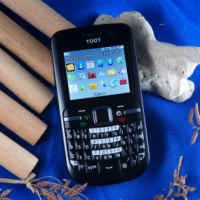 Ponsel TOOT Q302 Ditarget 30 Ribu Unit