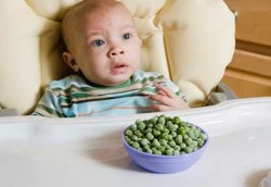 Makanan yang Harus Dihindari Bayi Berdasarkan Usia