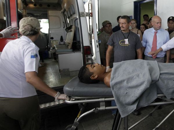 Penembakan di Sekolah, 12 Orang Tewas