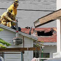 Bom Rakitan Meledak di Dekat Rumah Ibadat Yahudi di California
