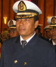 Keluarga Kapten Kapal Sinar Kudus Hanya Bisa Pasrah 