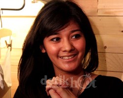 Naysilla Mirdad Tak Sangka DEER Ultah Pertama