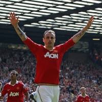 Sikat Fulham 2-0, MU Unggul 10 Angka
