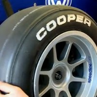 Ban Balap Berhiaskan Berlian 