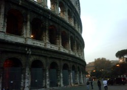 Tak Ada Biaya, Colosseum Roma Dijual ke Perusahaan Sepatu Tod`s